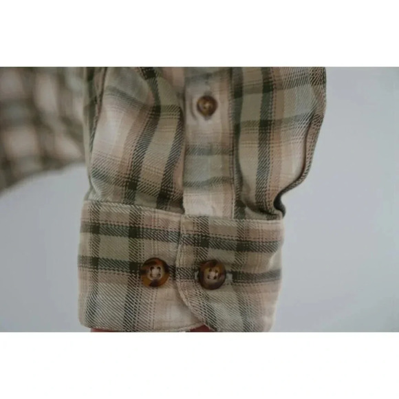 Eddie Bauer Shirt Mens Medium Flannel Plaid‎ Relaxed Fit Long Sleeve Button Down - Picture 8 of 9